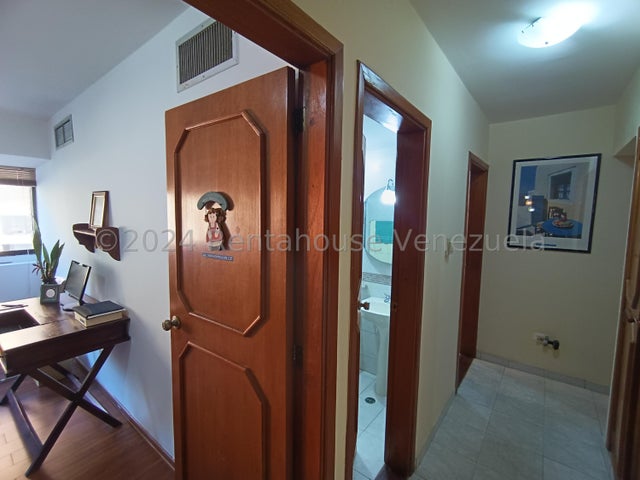 24-18560  Apartamento en Venta La Trigaleña Valencia