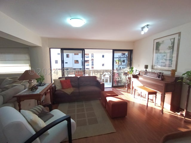 24-18560  Apartamento en Venta La Trigaleña Valencia