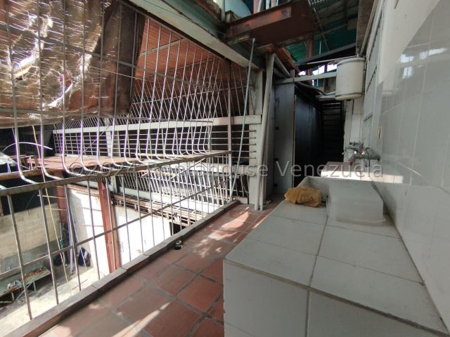 25-97 Local Comercial en Venta en San Joaquin Carabobo