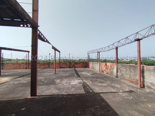 25-97 Local Comercial en Venta en San Joaquin Carabobo
