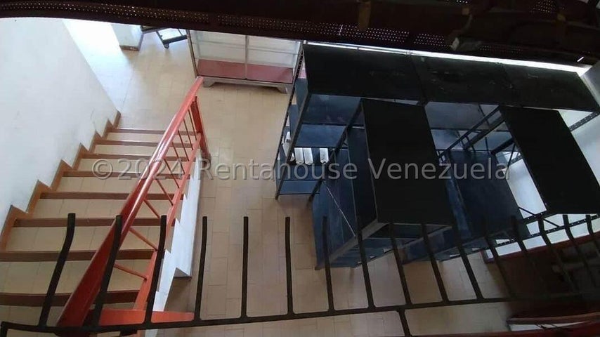 25-1698 Local Comercial en Alquiler en La Isabelica Valencia