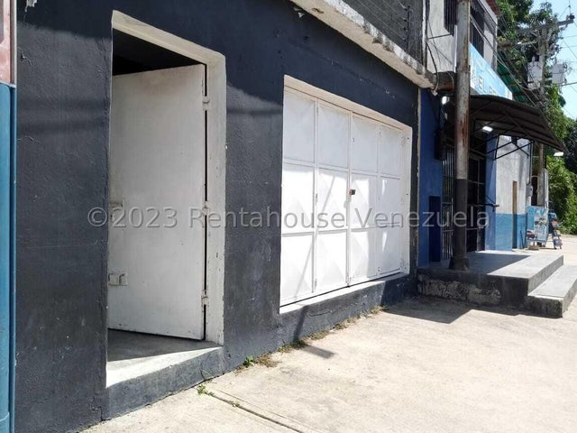 25-1115  Galpon en Venta con sala de exhibicion y oficina Los Jarales San Diego