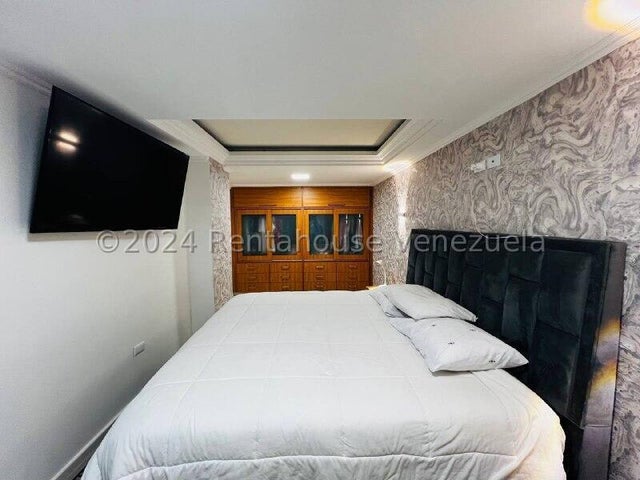 APARTAMENTO EN VENTA URBANIZACION EL BOSQUE MARACAY ESTADO ARAGUA MLS 24-28187. EJGP