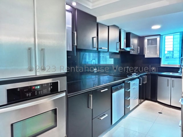 APARTAMENTO EN VENTA URBANIZACION EL BOSQUE MARACAY ESTADO ARAGUA MLS 24-28187. EJGP