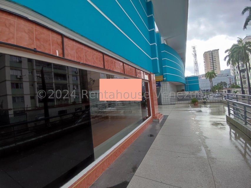 Local en venta ubicado en Valles de Camoruco Valencia Carabobo Venezuela Cod 25-4579