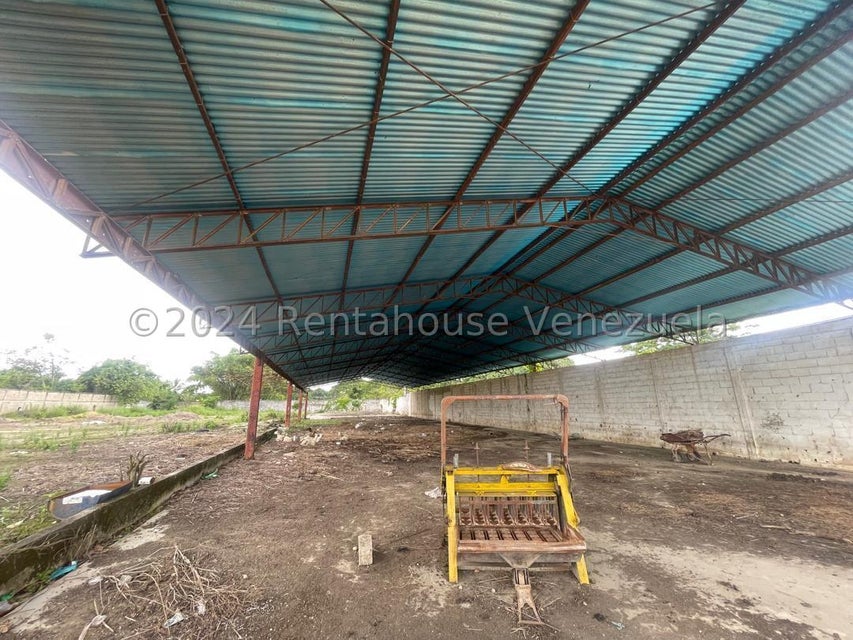 Galpon en venta ubicado en Tinaquillo Estado Cojedes Venezuela Cod 25-4600