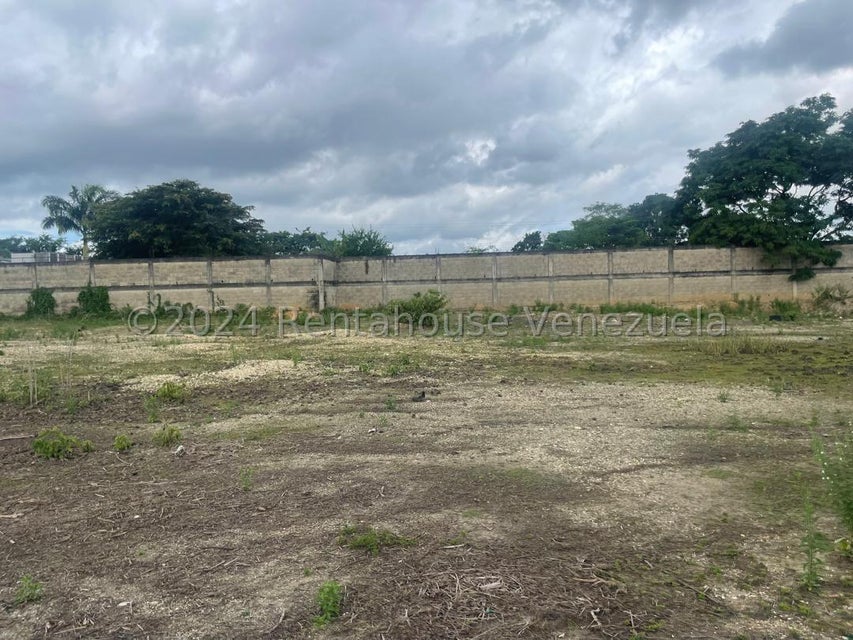 Galpon en venta ubicado en Tinaquillo Estado Cojedes Venezuela Cod 25-4600