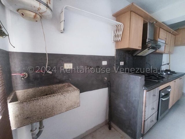 25-4670 Apartamento en Alquiler PB en La Granja Naguanagua