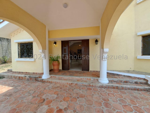 Casa en venta en Altos de Guataparo Valencia Carabobo 2421543  P