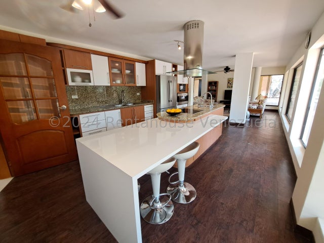 Casa en venta en Altos de Guataparo Valencia Carabobo 2421543  P
