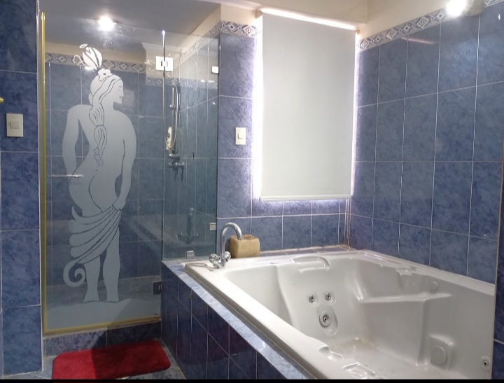 VENDO ELEGANTE PENTHOUSE EN GUATIRE