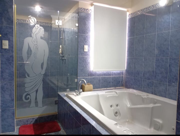 VENDO LUJOSO PH  DUPLEX EN GUATIRE