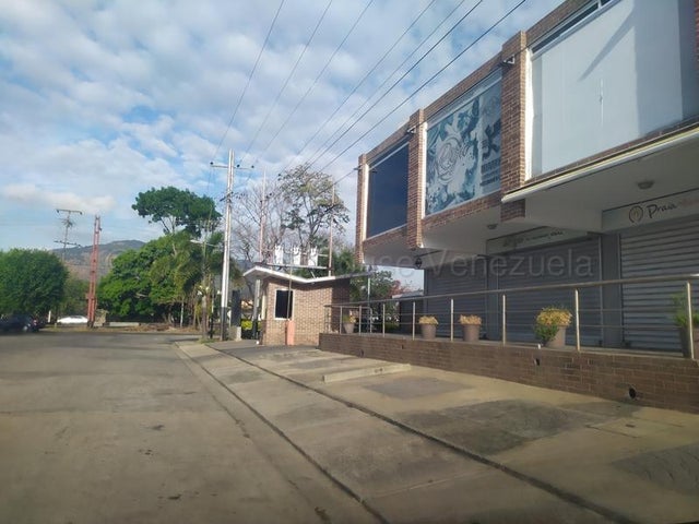 25-4462  Lote de terreno Vta 1750 mts Urb Manantial Naguanagua