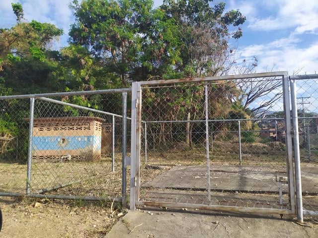 25-4462  Lote de terreno Vta 1750 mts Urb Manantial Naguanagua