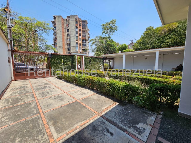 CASA EN VENTA URBANIZACIÓN SAN JACINTO MARACAY ESTADO ARAGUA MLS 25-10948. EJGP