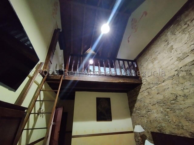 Posada Totalmente Amoblada, Equipada y Operativa en Venta Zona Colonial El Malecon Puerto Cabello