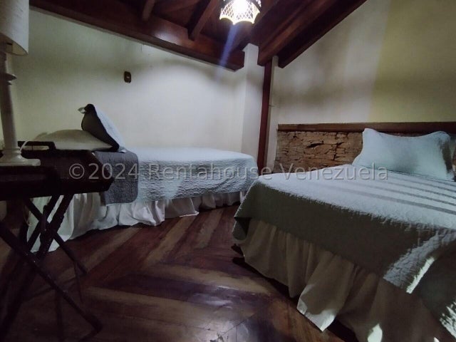 Posada Totalmente Amoblada, Equipada y Operativa en Venta Zona Colonial El Malecon Puerto Cabello