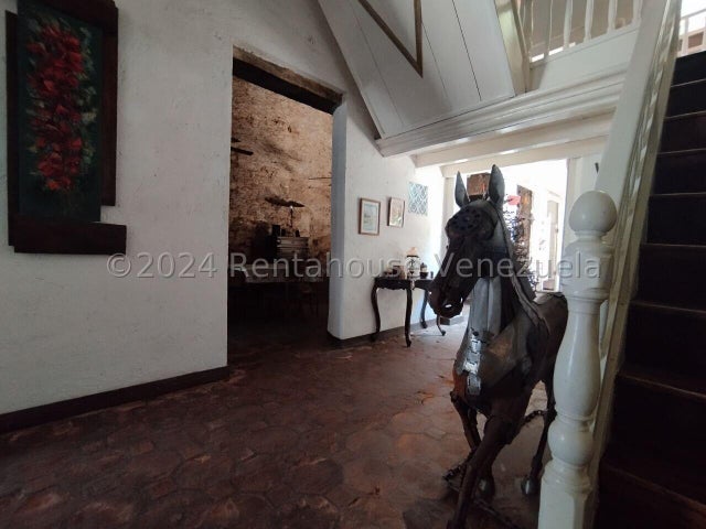 Posada Totalmente Amoblada, Equipada y Operativa en Venta Zona Colonial El Malecon Puerto Cabello