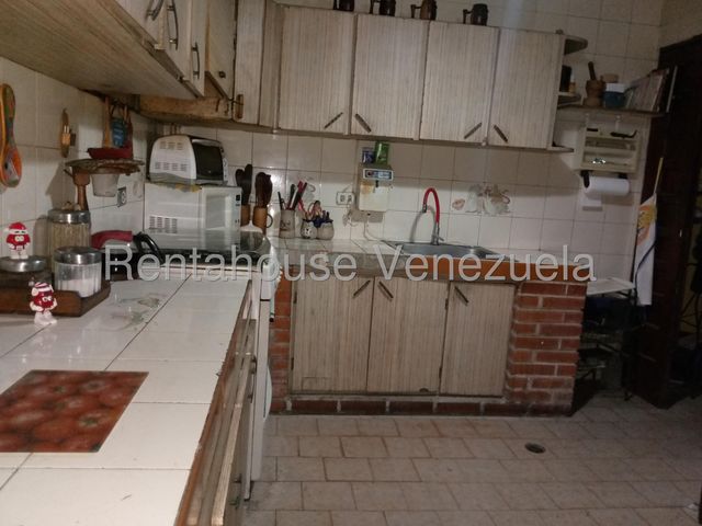 25-16832 Casa en Venta en Los Caobos Valencia
