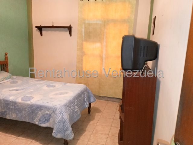 25-16832 Casa en Venta en Los Caobos Valencia