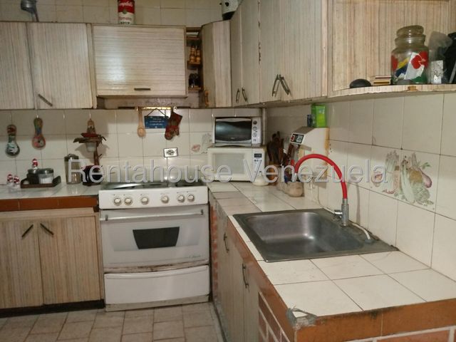 25-16832 Casa en Venta en Los Caobos Valencia