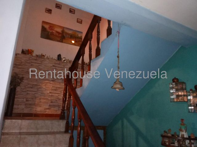 25-16832 Casa en Venta en Los Caobos Valencia