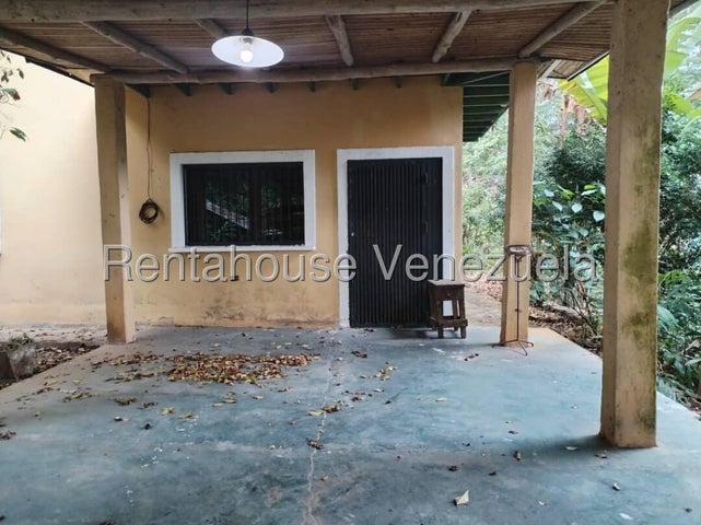25-12828 Terreno en Venta de 1062,72m con ubicación estratégica