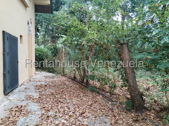 25-12828 Terreno en Venta de 1062,72m con ubicación estratégica