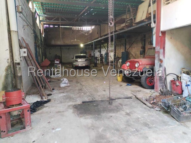 25-10280 Galpon Deposito de 1.170 m2 en Venta en san blas Valencia