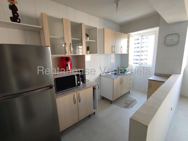 26-6589 Apatamento Amoblado en Venta en Las Chimeneas