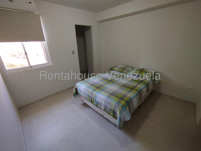 26-6589 Apatamento Amoblado en Venta en Las Chimeneas