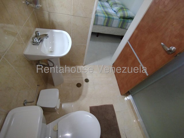 26-6589 Apatamento Amoblado en Venta en Las Chimeneas