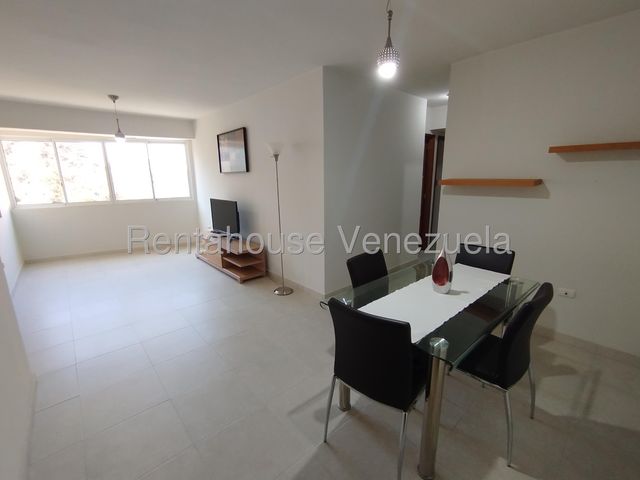 26-6589 Apatamento Amoblado en Venta en Las Chimeneas