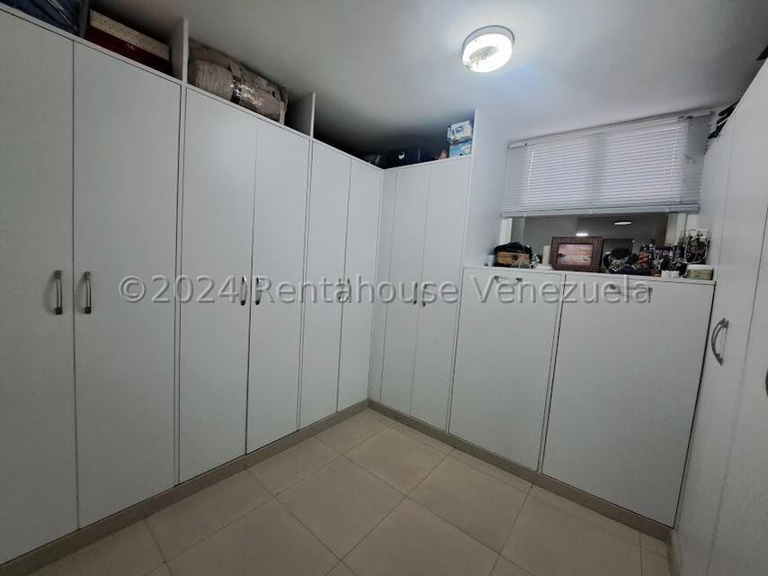Casa en venta en San Diego Urb. Las  Mercedes carabobo Desiree Castillo Rentahouse 25-1819