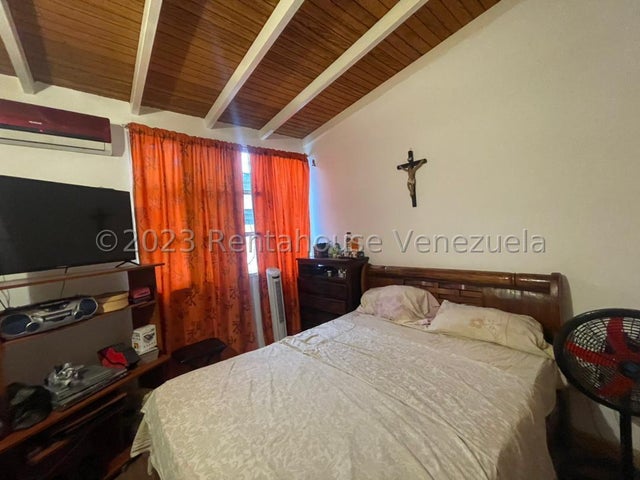 El Viñedo Casa en venta Ubicada en Valencia 24-2408 ELOISA MEJIA