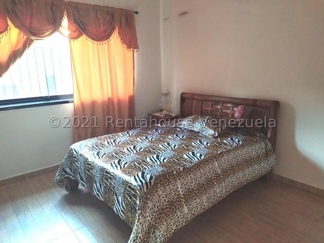 La Trigaleña Hermosa casa  en venta Ubicada en Valencia 24-14067 ELOISA MEJIA