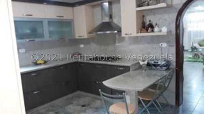 La Trigaleña Hermosa casa  en venta Ubicada en Valencia 24-14067 ELOISA MEJIA