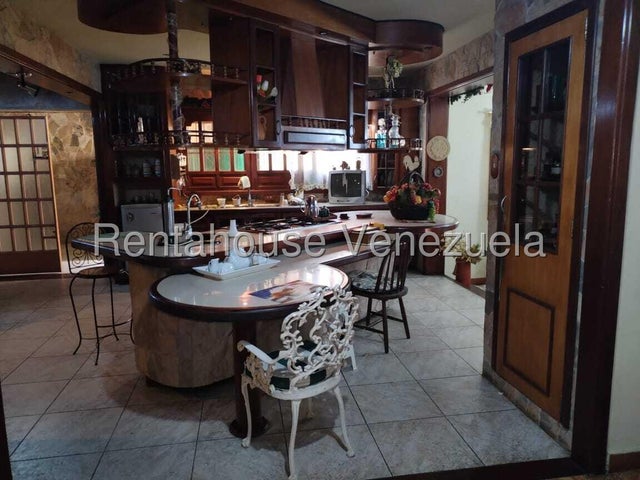 Trigal Centro Casa en Venta Ubicada en Valencia 25-8837 Eloisa Mejia