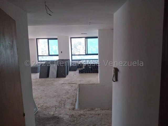 Valle Blanco Apartamento en venta en Valencia 23-23830 ELOISA MEJIA