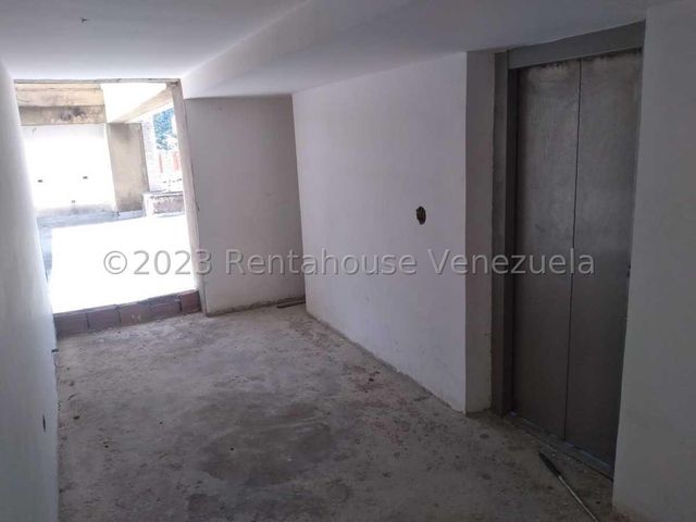 Valle Blanco Apartamento en venta en Valencia 23-23830 ELOISA MEJIA