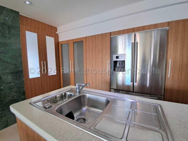 Vale Blanco Apartamento en venta Ubicado en Valencia 25-1511 ELOISA MEJIA