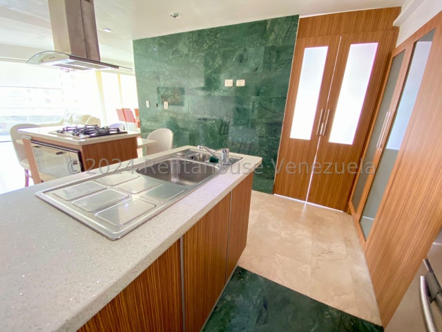 Vale Blanco Apartamento en venta Ubicado en Valencia 25-1511 ELOISA MEJIA