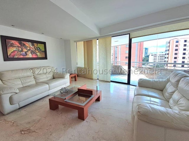 Vale Blanco Apartamento en venta Ubicado en Valencia 25-1511 ELOISA MEJIA