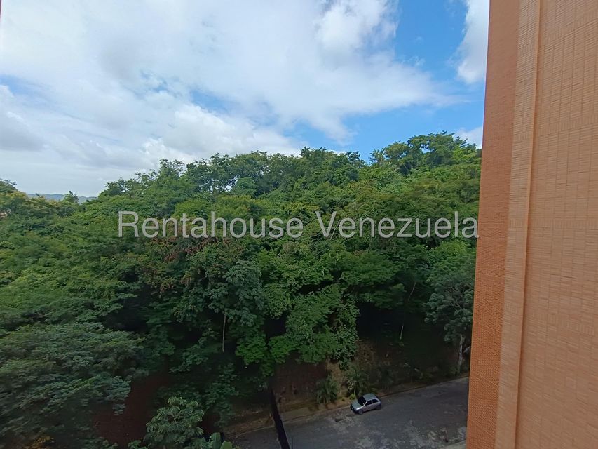 El Bosque Apartamento en Alquiler tipo estudió Amoblado en el Bosque Valencia Carabobo Desiree Castillo Rentahouse 26-236