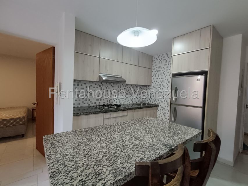 El Bosque Apartamento en Alquiler tipo estudió Amoblado en el Bosque Valencia Carabobo Desiree Castillo Rentahouse 26-236