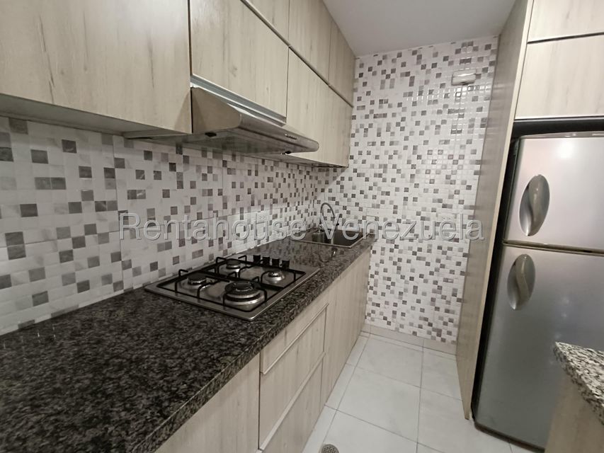 El Bosque Apartamento en Alquiler tipo estudió Amoblado en el Bosque Valencia Carabobo Desiree Castillo Rentahouse 26-236