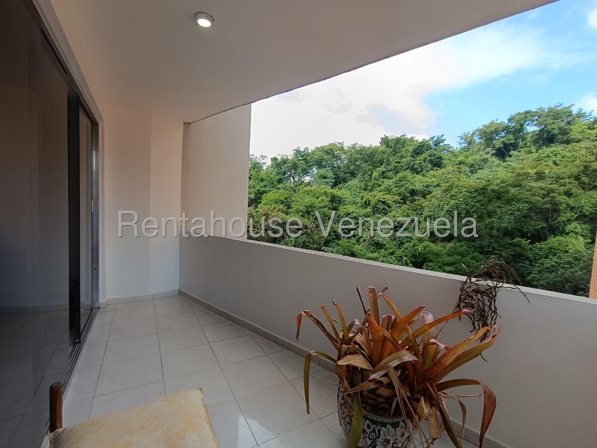 El Bosque Apartamento en Alquiler tipo estudió Amoblado en el Bosque Valencia Carabobo Desiree Castillo Rentahouse 26-236
