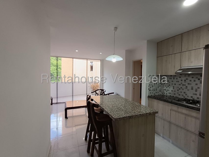 El Bosque Apartamento en Alquiler tipo estudió Amoblado en el Bosque Valencia Carabobo Desiree Castillo Rentahouse 26-236