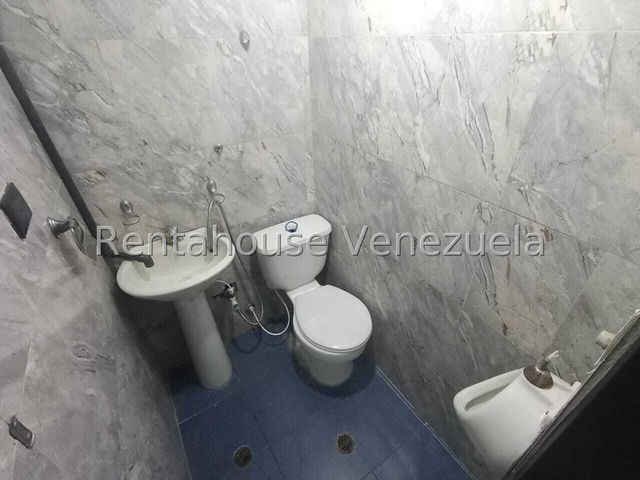 Hermoso Local en venta Ubicado en Zona Industrial Valencia 25-3056 ELOISA MEJIA