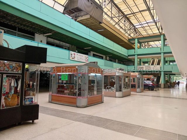 Hermoso Local en venta Ubicado en Zona Industrial Valencia 25-3056 ELOISA MEJIA